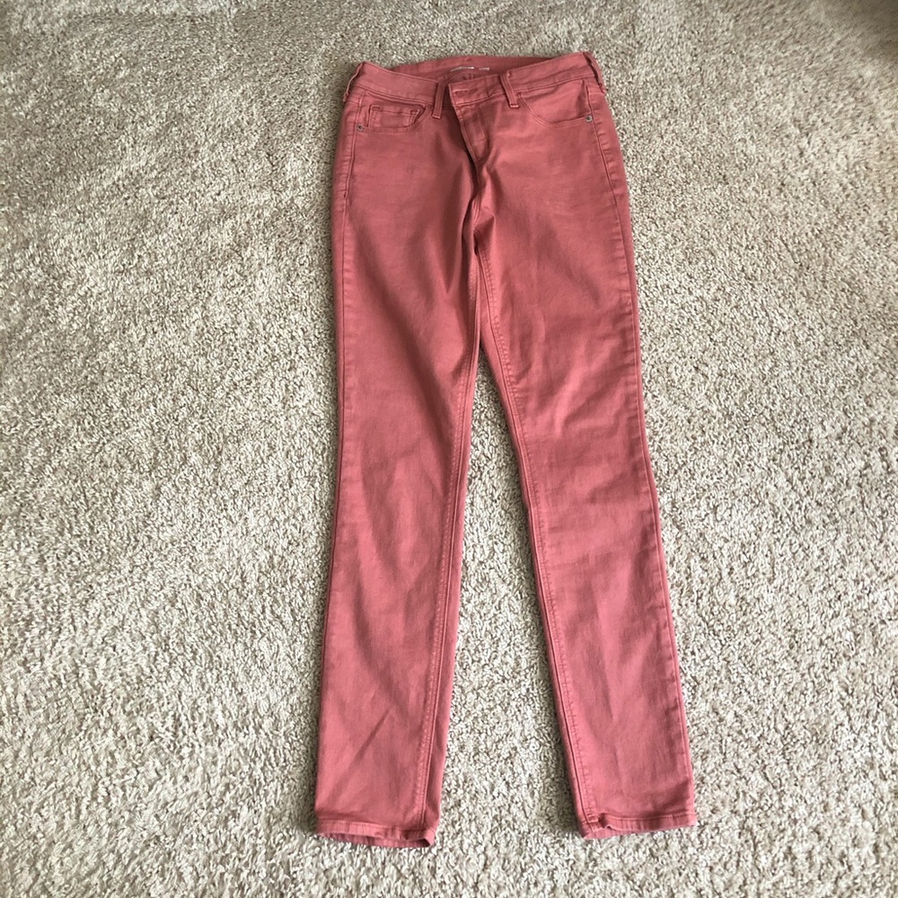 Old Navy Rockstar super skinny jeans size 6